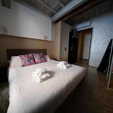 ネルヴァ アコモデーション ローマ