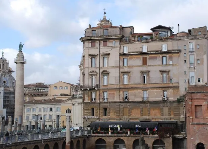 ゲストハウス ネルヴァ アコモデーション 3*